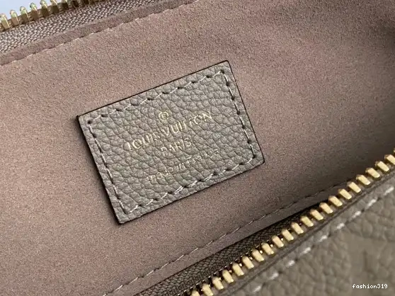 LOUIS VUITTON SPEEDY BANDOULIÈRE 25 0403